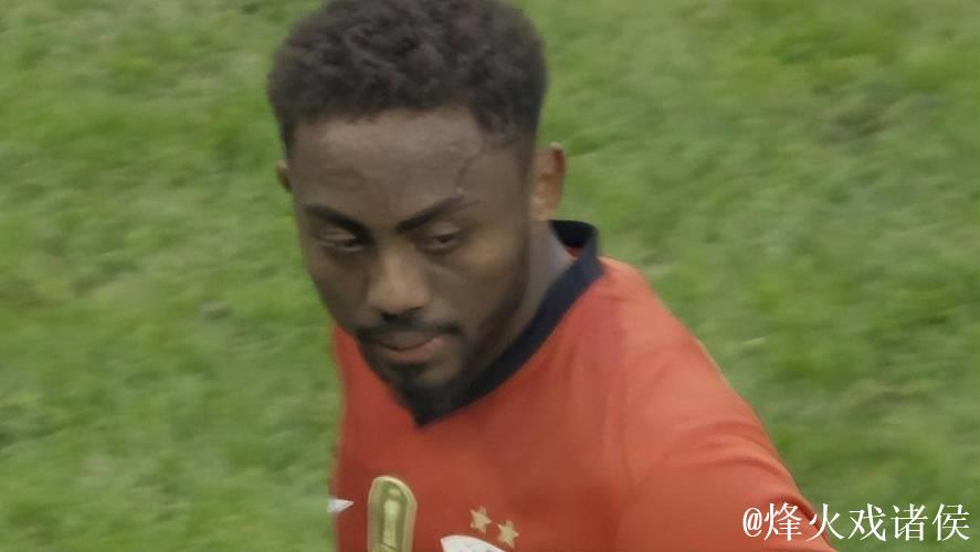 喜讯!上海海港做出冬窗最明智一个决定,给球迷吃下一颗定心丸 喜讯!上海海港做出冬窗最明智一个决定,给球迷吃下一颗定心丸